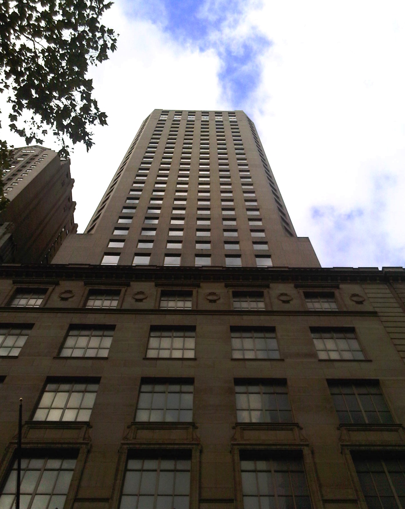 Swiss Bank Tower / 623 Fifth Avenue — Swiss Bank Tower rising behind 623 Fifth Avenue, photographed in 2010.
