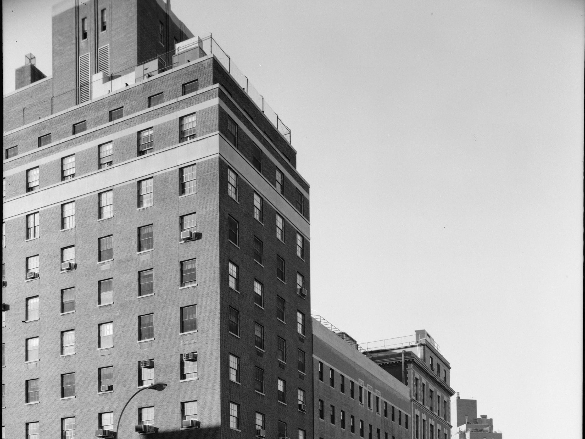 Black-and-white 1979 view of the St. Vincent’s Hospital complex from West 12th Street and Seventh Avenue.